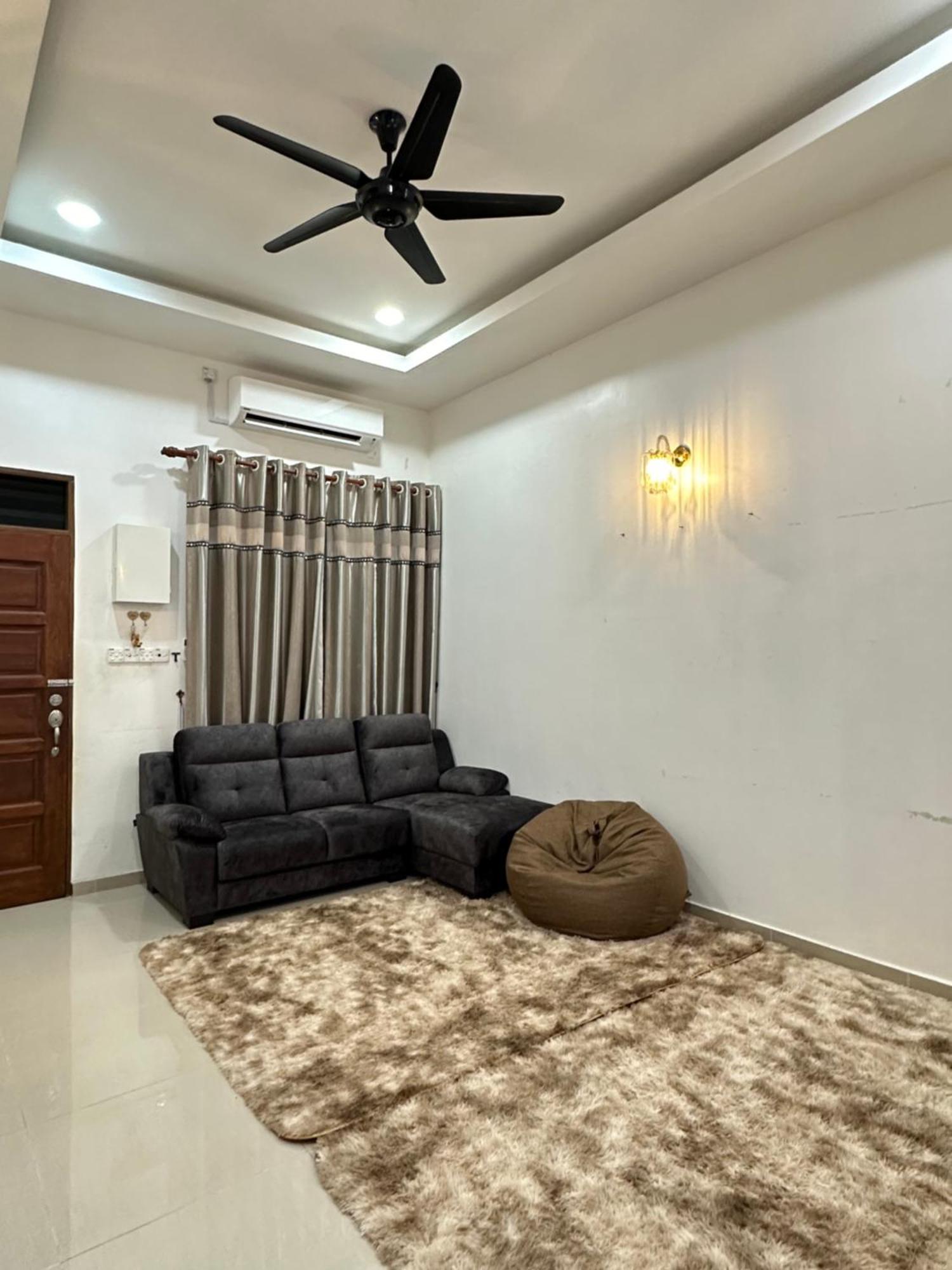 Sara Homestay Kuala Terengganu Eksteriør bilde